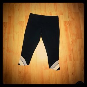 Lululemon Athletic cropped legging
